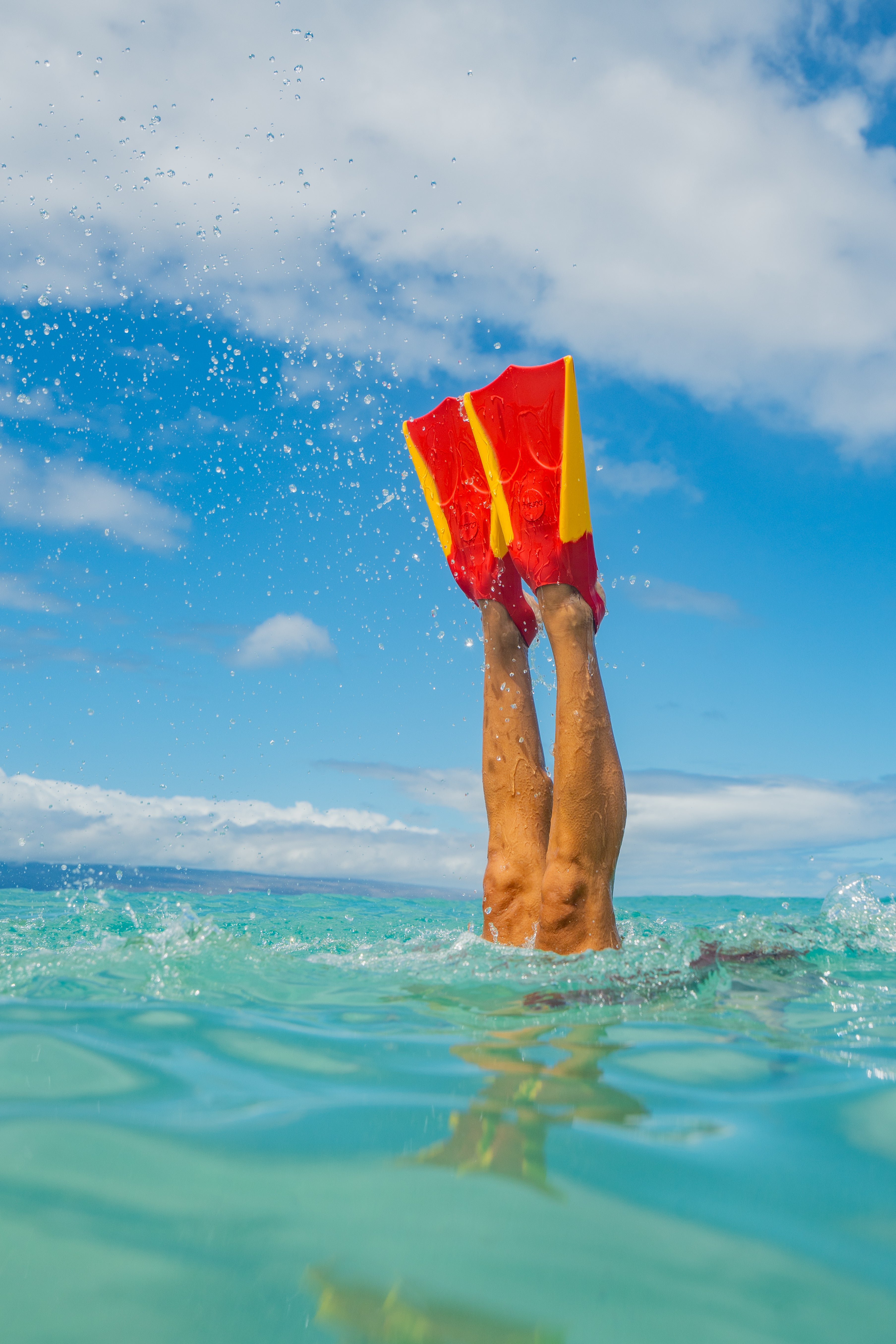 DORSAL Lifeguard Floating Swimfins (Flippers)